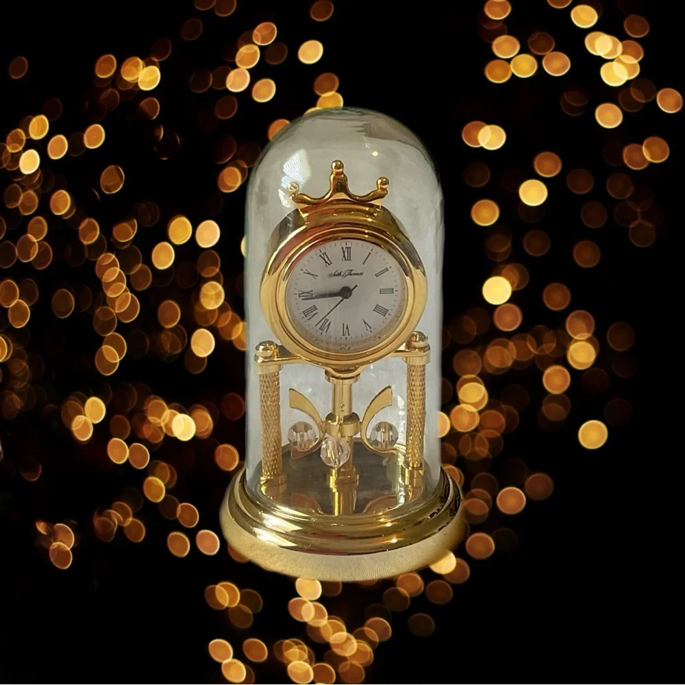 Rare Seth Thomas Miniature Anniversary Clock Gold Tone, Very Clear Glass Dome
